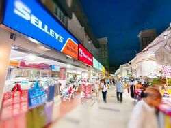Ang Mo Kio Avenue 8 (D20), Shop House #573916491